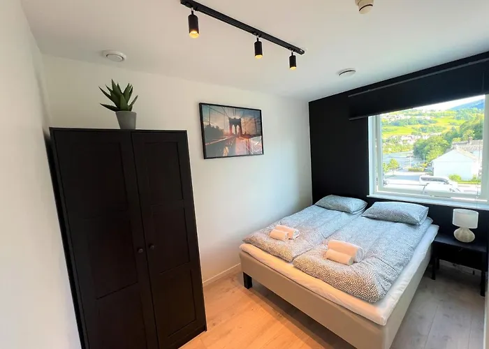 Apartment Budget & Voss